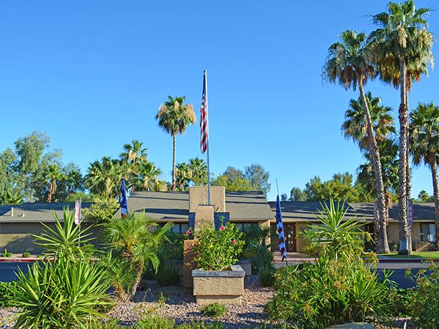 Falcon Glen Apartments in Mesa, AZ