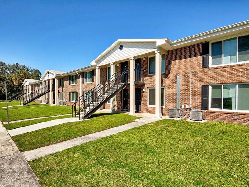 Cedar Park Apartments in Lake City, FL