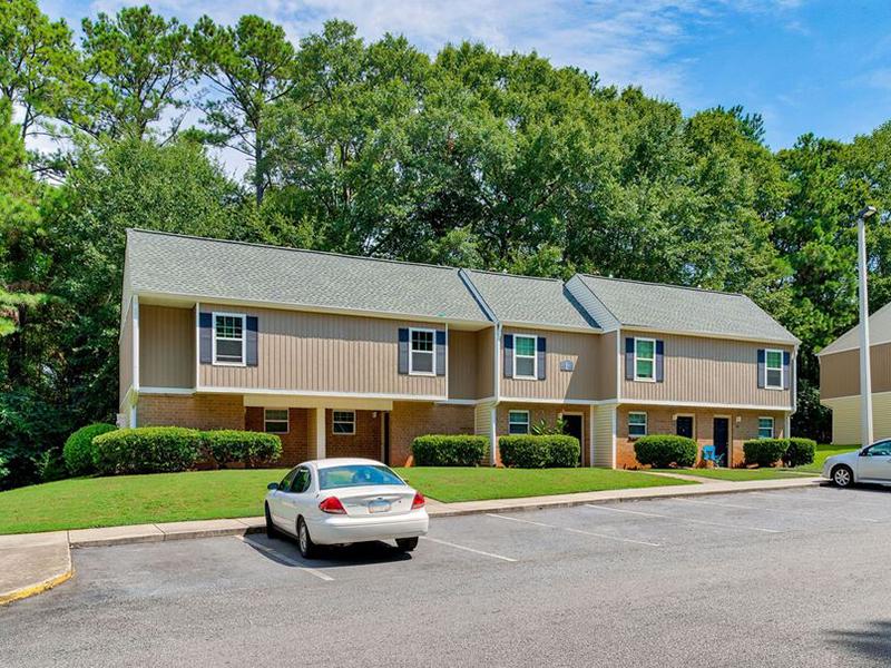 Pinewood Apartments in Athens, GA