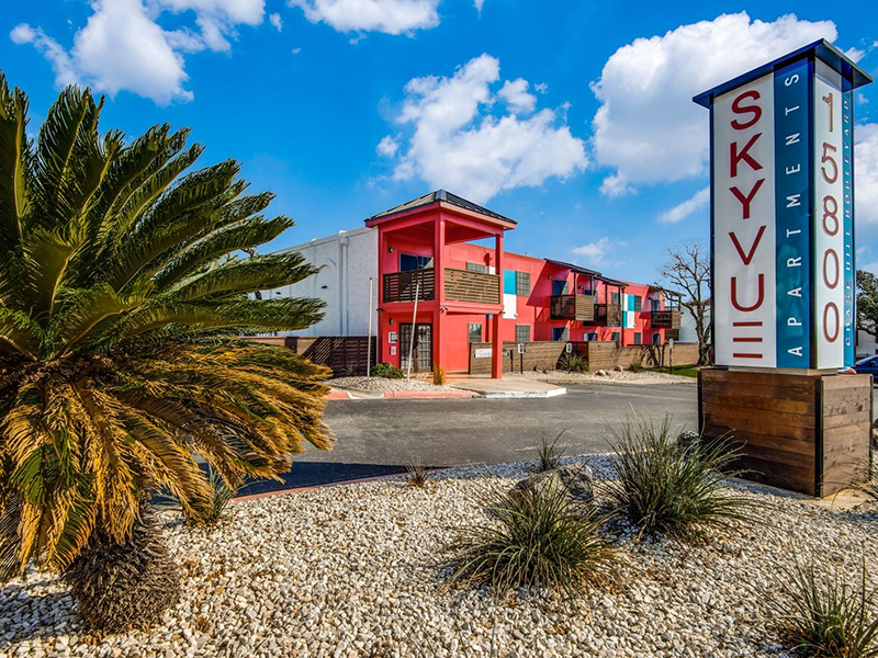SkyVue Apartments in San Antonio, TX