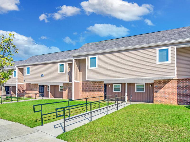 Brookfield Mews Apartments in Tifton, GA