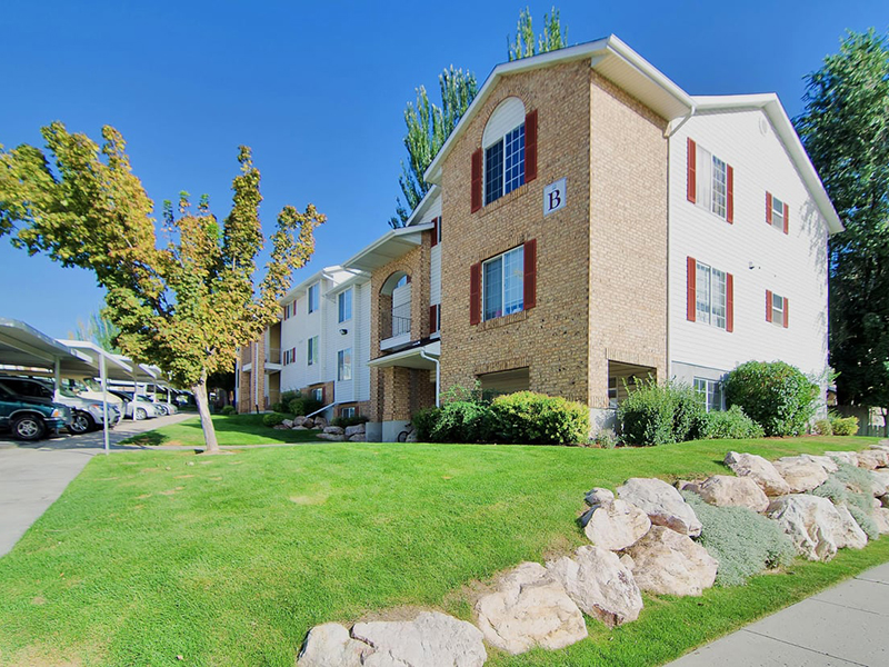 Cherry Lane Apartments in Bountiful, UT