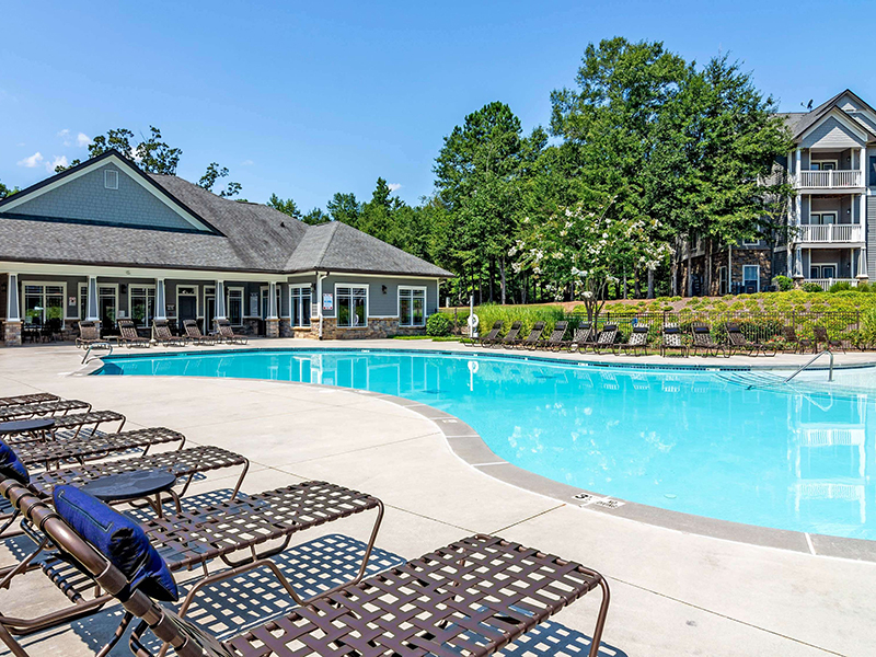 Eagle's Brooke Apartments in Locust Grove, GA