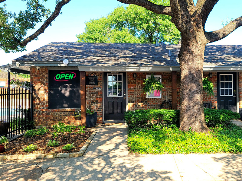 Gazebo Apartments in Denton, TX