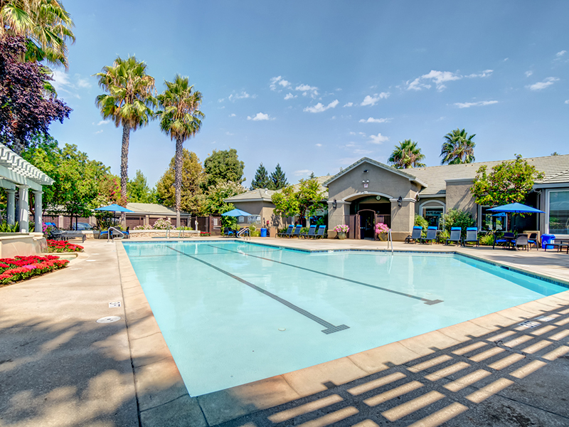 Hawthorn Village Apartments in Napa, CA