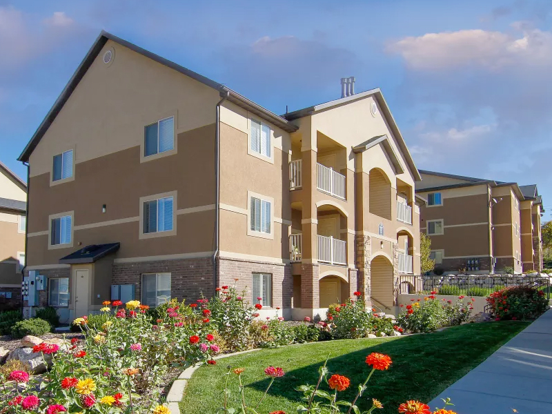 Ridgeview Apartments in North Salt Lake, UT