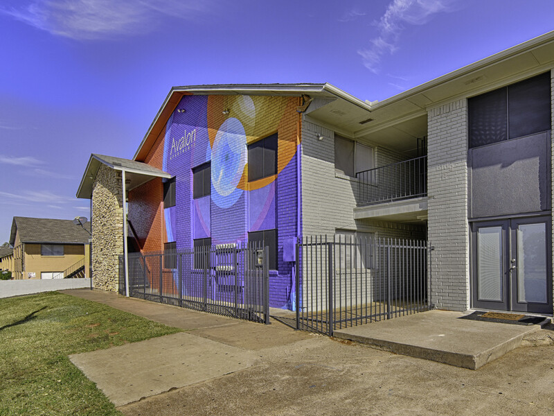 Avalon Apartments in Arlington, TX