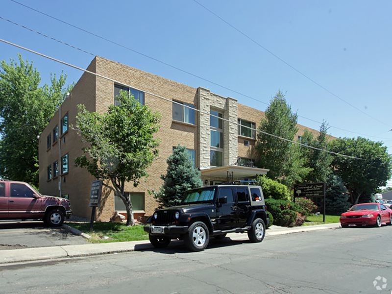 Continental Court Apartments in Denver, CO