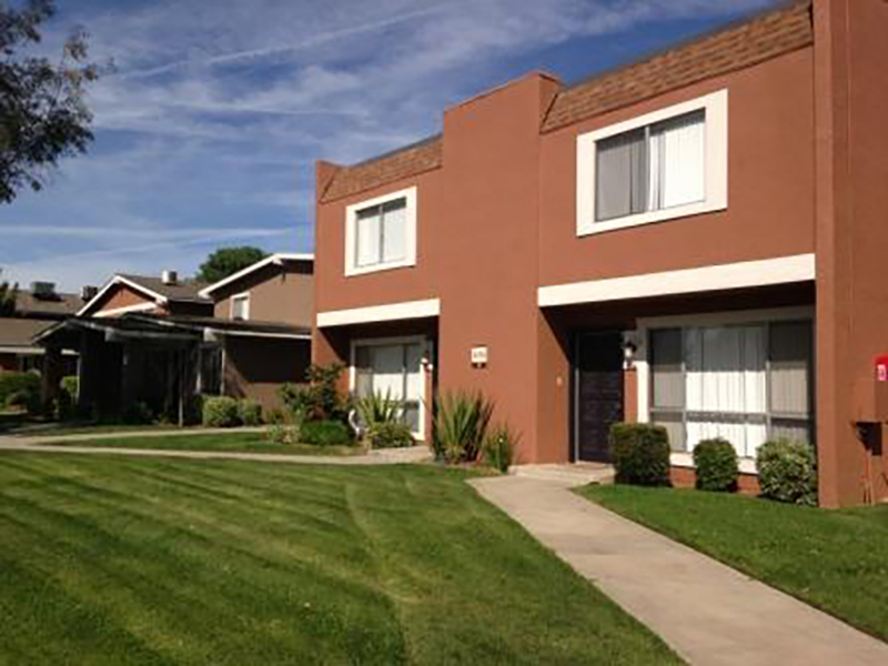 Autumn Glen Apartments in Bakersfield, CA