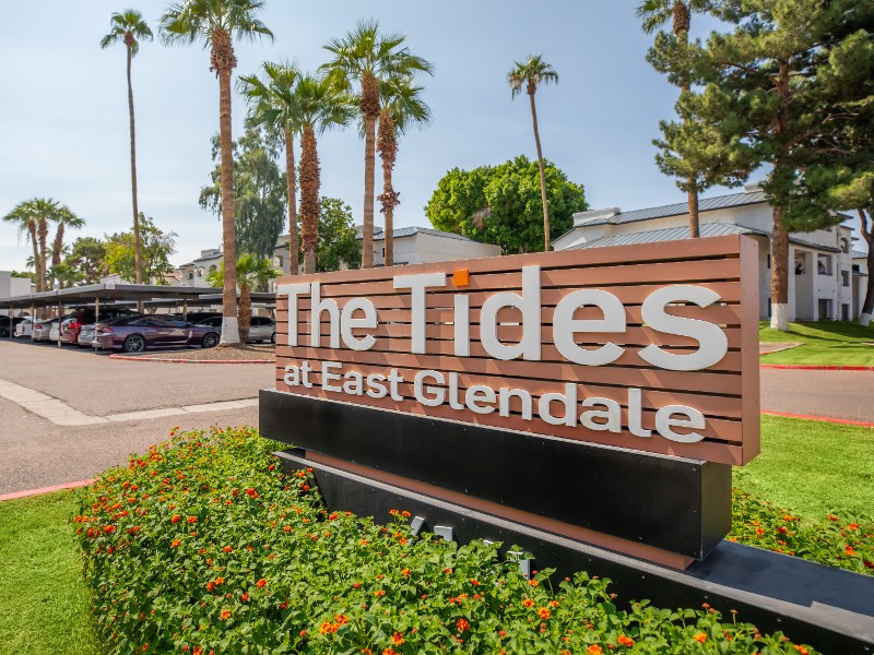 Tides at East Glendale Apartments in Phoenix, AZ