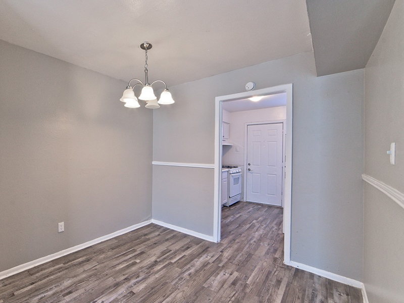 Park Row Apartments in Arlington, TX
