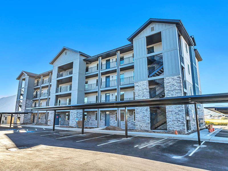 Arrowhead Place Apartments in Payson, UT